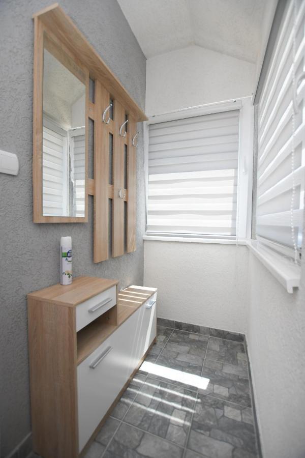 Relax Apartmani Kladovo Ngoại thất bức ảnh