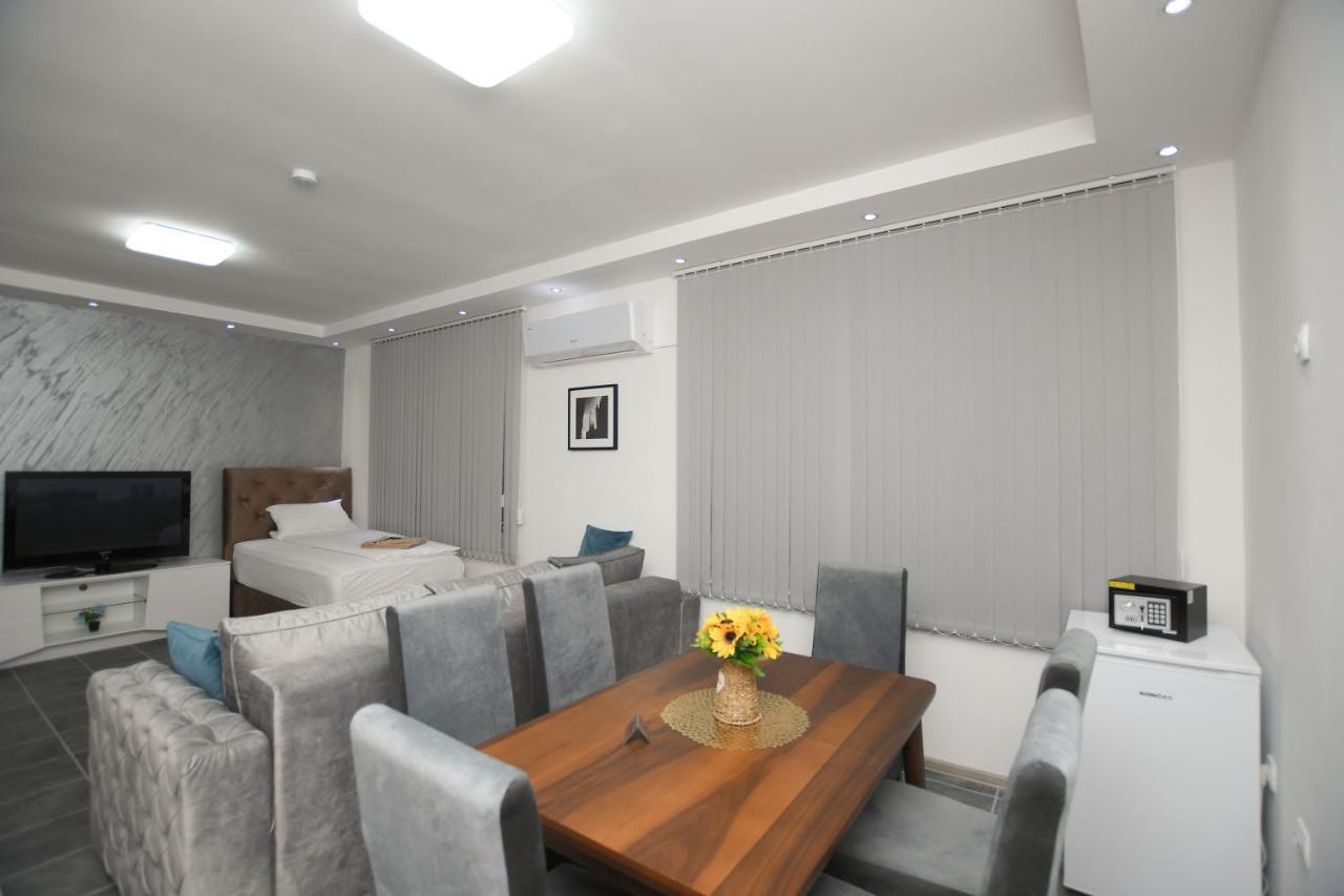 Relax Apartmani Kladovo Ngoại thất bức ảnh