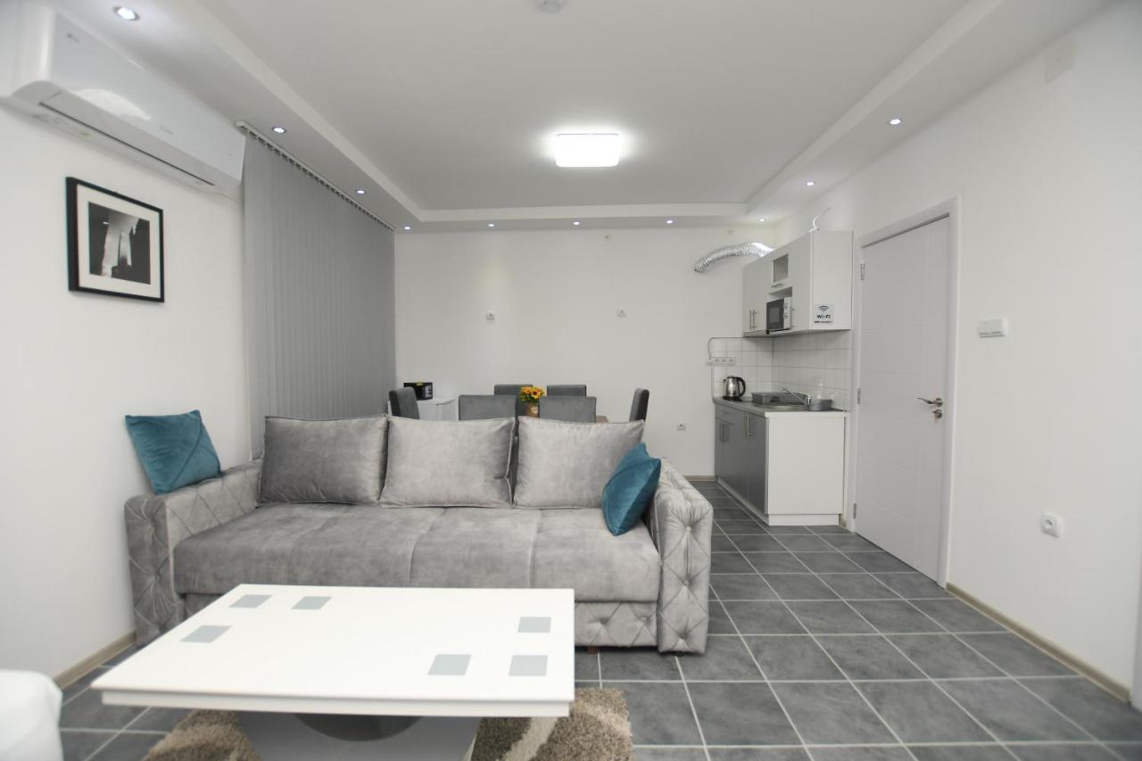 Relax Apartmani Kladovo Ngoại thất bức ảnh