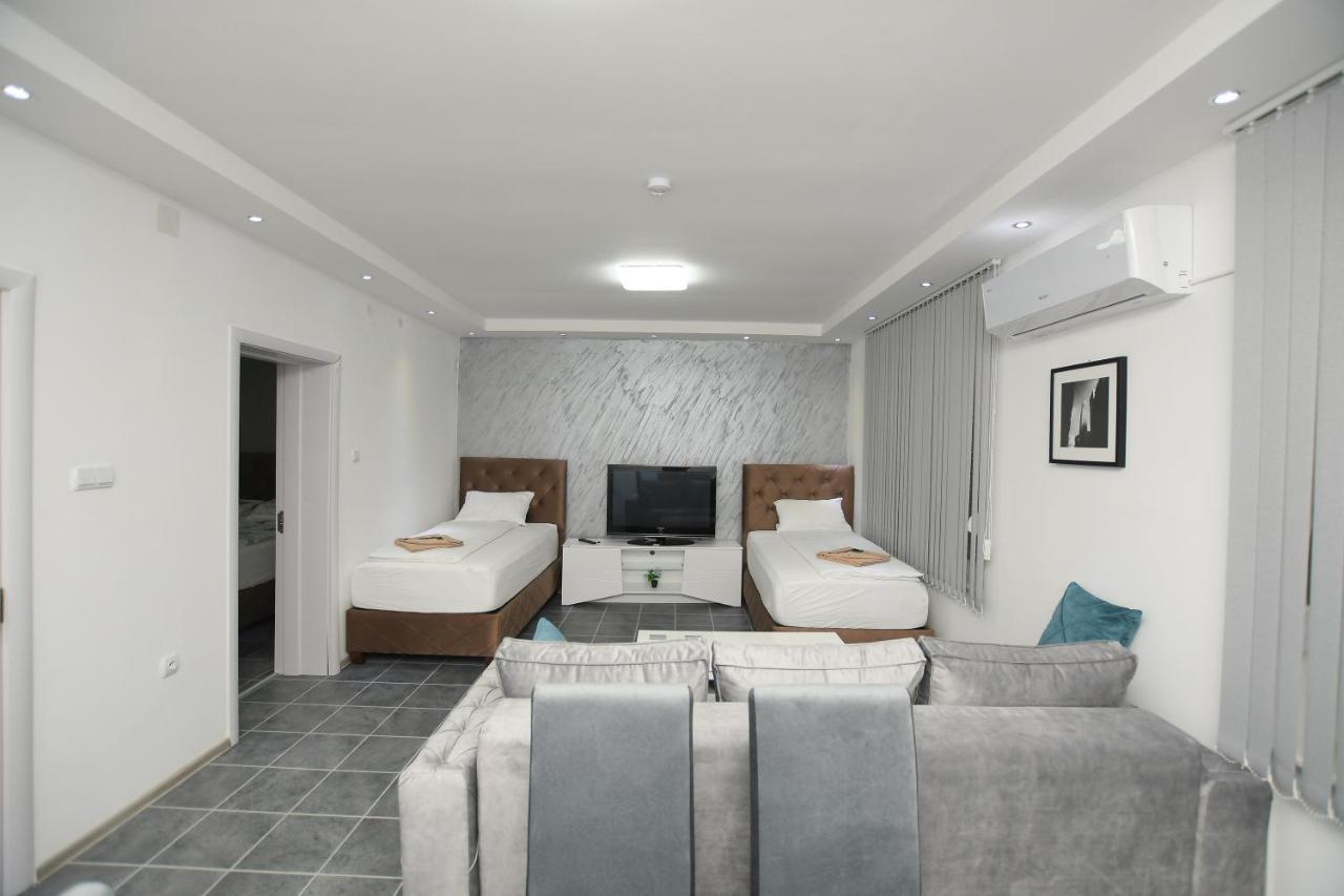Relax Apartmani Kladovo Ngoại thất bức ảnh
