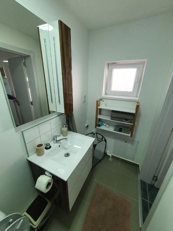 Relax Apartmani Kladovo Ngoại thất bức ảnh